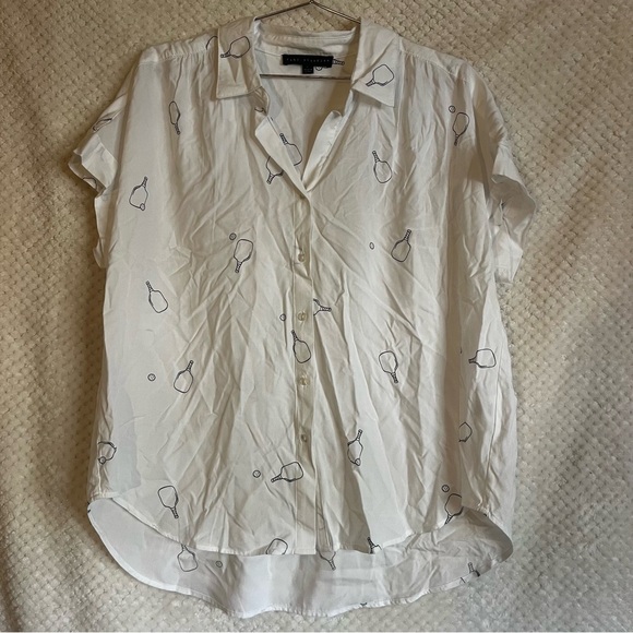 Jane and Delancey Tops - Jane and Delancey White Button Down Shirt Short Sleeves Collared Casual Large